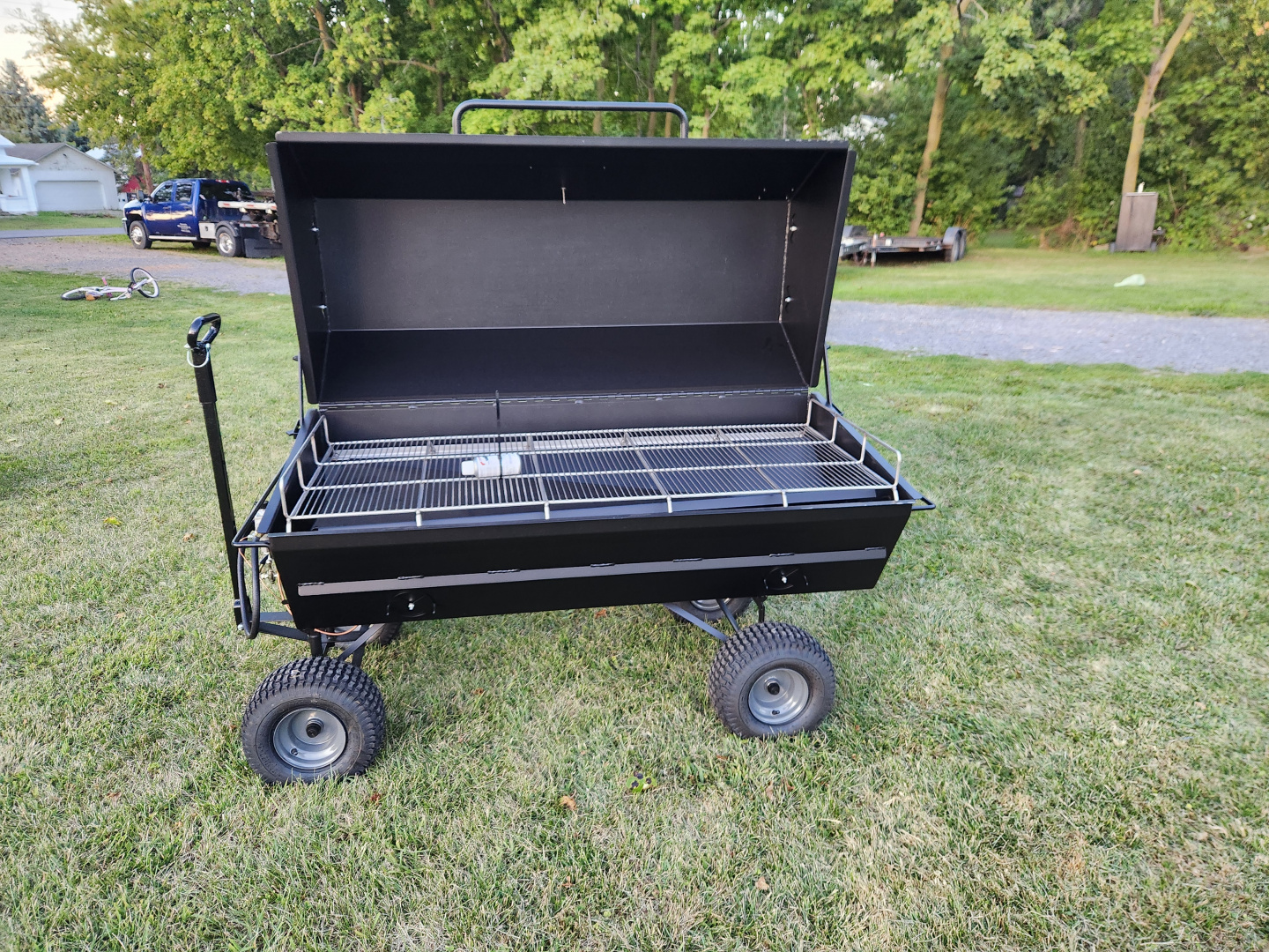 New 2025 Meadowcreek PR60 GAS PIG ROASTER BBQ Wagon