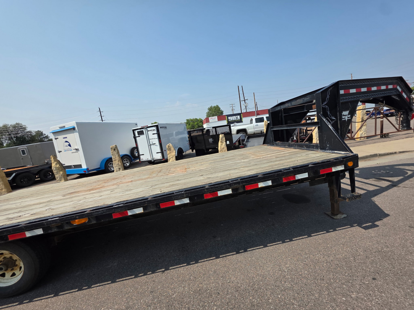 Used 2005 PJ Trailers 8.5-25 DECKOVER GOOSENECK