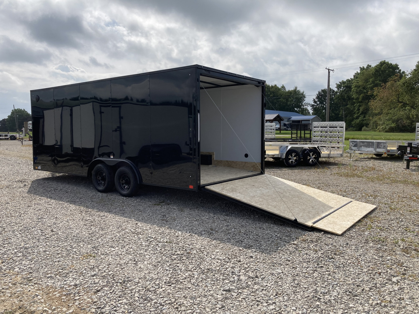 New 2026 Discovery 8.5x20' Cargo Trailer
