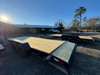 New 2025 Blazer 82"x20' 7k Car Hauler