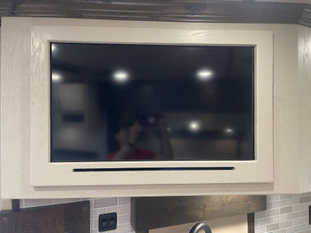 New 2026 Merhow Trailers 8316 RWS-ANGLED FARMHOUSE Horse Trailer