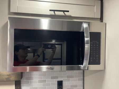 New 2026 Merhow Trailers 8316 RWS-ANGLED FARMHOUSE Horse Trailer