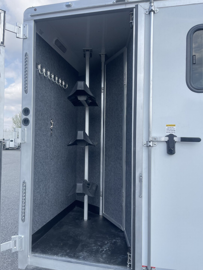 New 2026 Merhow Trailers 8316-A RWS Horse Trailer