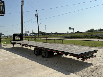 Used 2022 Gatormade 102"x40' GN Flatbed