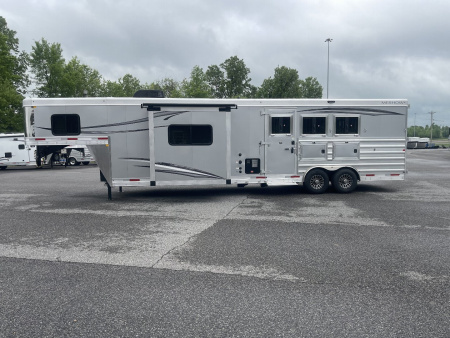 New 2026 Merhow Trailers 8314-B RWS Horse Trailer