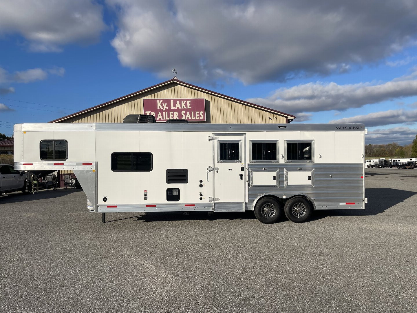 New 2026 Merhow Trailers 8310-A-FK-NS Horse Trailer