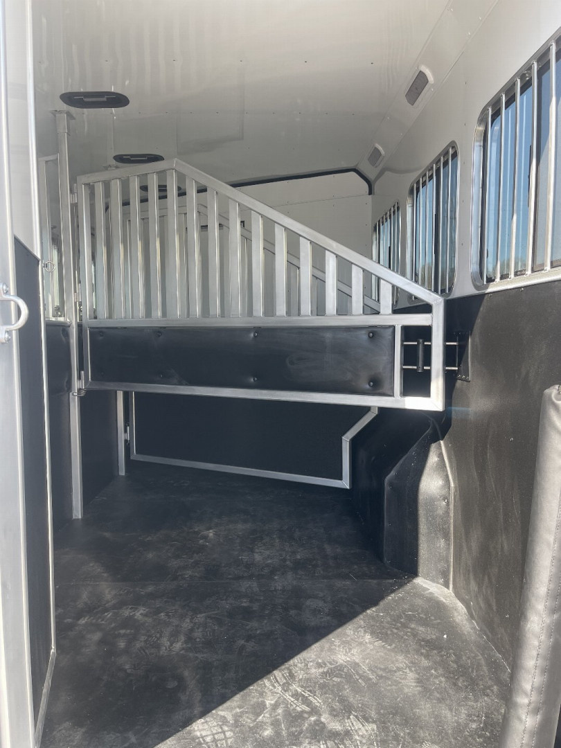 New 2026 Merhow Trailers 8312-A RK-S Horse Trailer