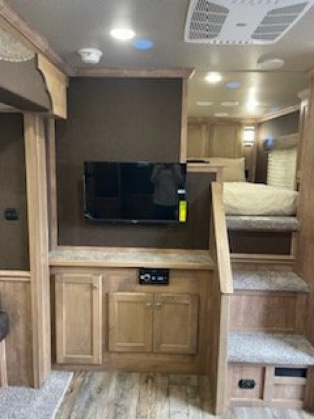 New 2026 Merhow Trailers 8312-A RK-S Horse Trailer