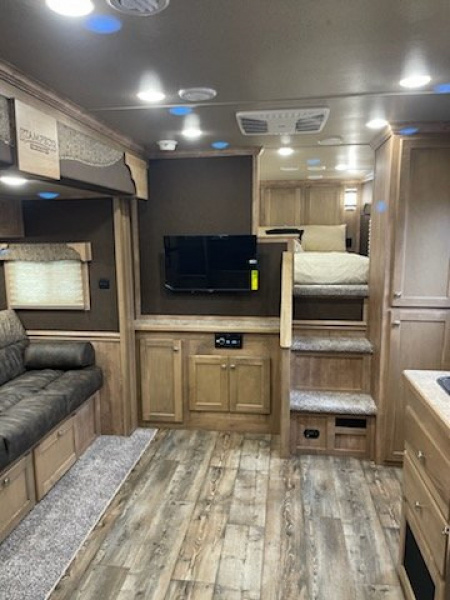 New 2026 Merhow Trailers 8312-A RK-S Horse Trailer