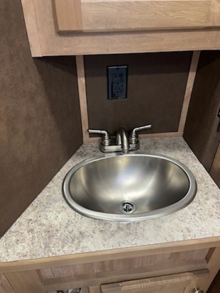 New 2026 Merhow Trailers 8312-A RK-S Horse Trailer