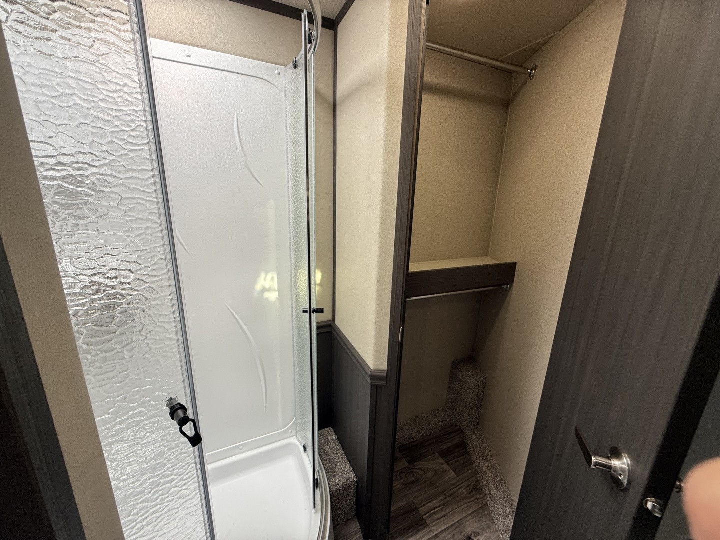 New 2026 Merhow Trailers 8312-A RK-S Horse Trailer