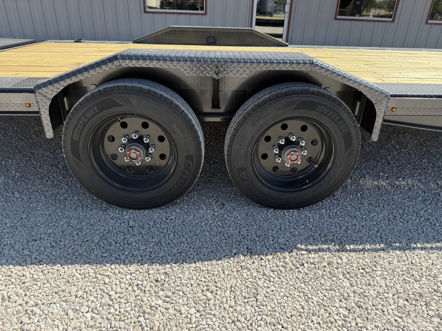 New 2026 Diamond C 102"x28' GN Extreme Duty Equipment Trailer - LPX-GN210