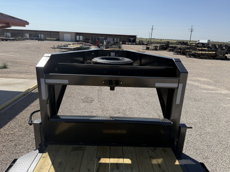 New 2026 Diamond C 102"x28' GN Extreme Duty Equipment Trailer - LPX-GN210