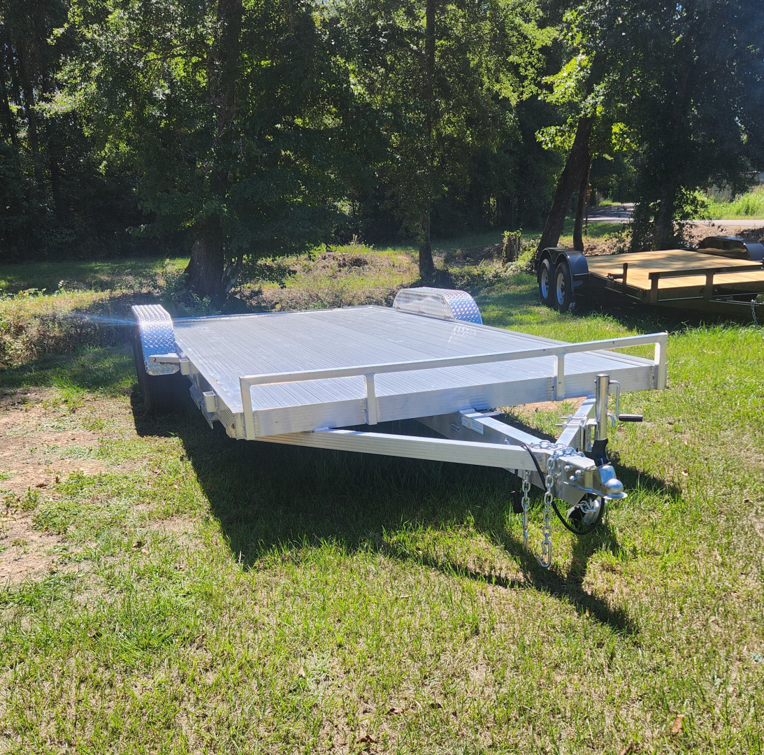 New 2025 Elite Trailers 82"x20' Aluminum Car Hauler
