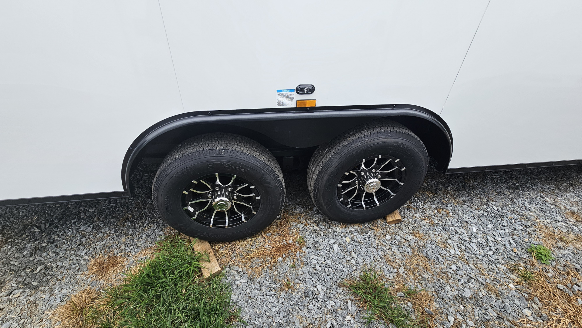 New 2026 Continental Cargo V8.5X24TA Car / Racing Trailer