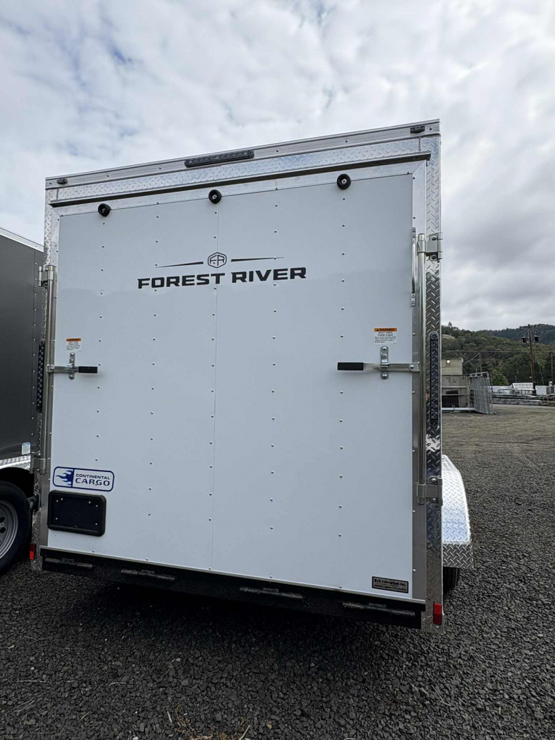 New ENCLOSED CARGO BOX 2026 CONTINETAL VHW714TA2 7x14 TRAILER RAMP