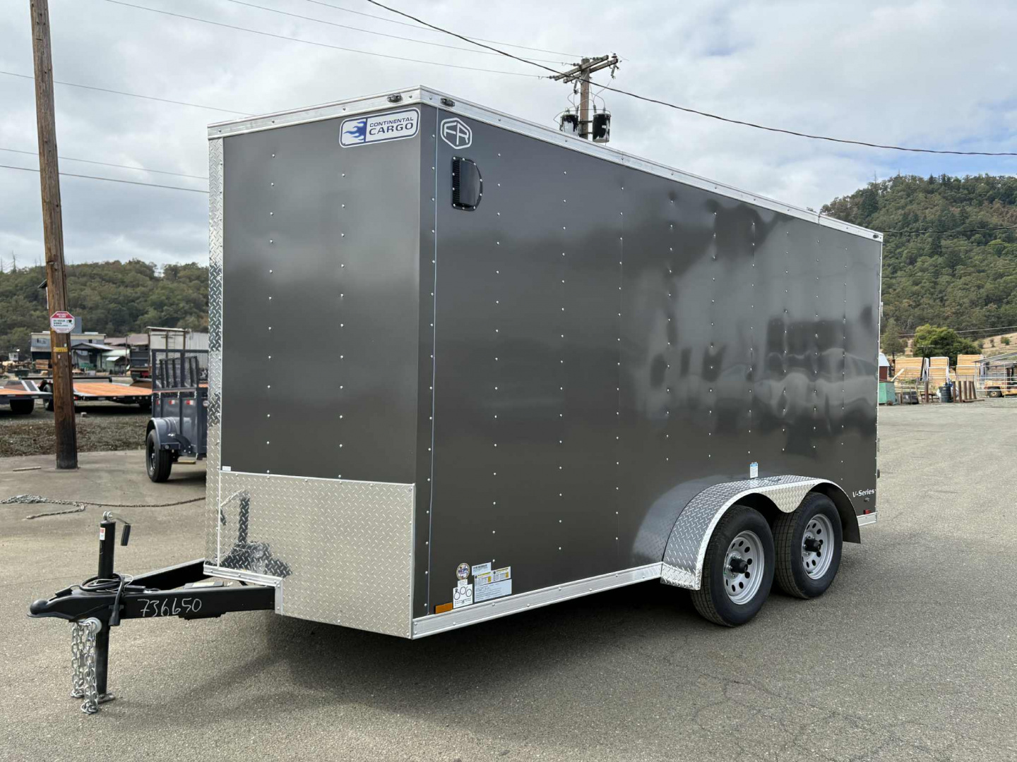 New ENCLOSED CARGO BOX 2026 CONTINENTAL VHW714TA2 7x14 TRAILER CHARCOAL RAMP