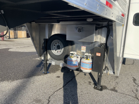 New 2026 Merhow Trailers 8314-B RWS Horse Trailer