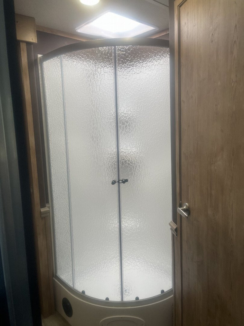 New 2026 Merhow Trailers 8416-A RWS- SIDE LOAD Horse Trailer