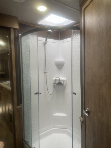 New 2026 Merhow Trailers 8416-A RWS- SIDE LOAD Horse Trailer