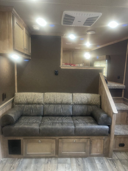 New 2026 Merhow Trailers 8416-A RWS- SIDE LOAD Horse Trailer