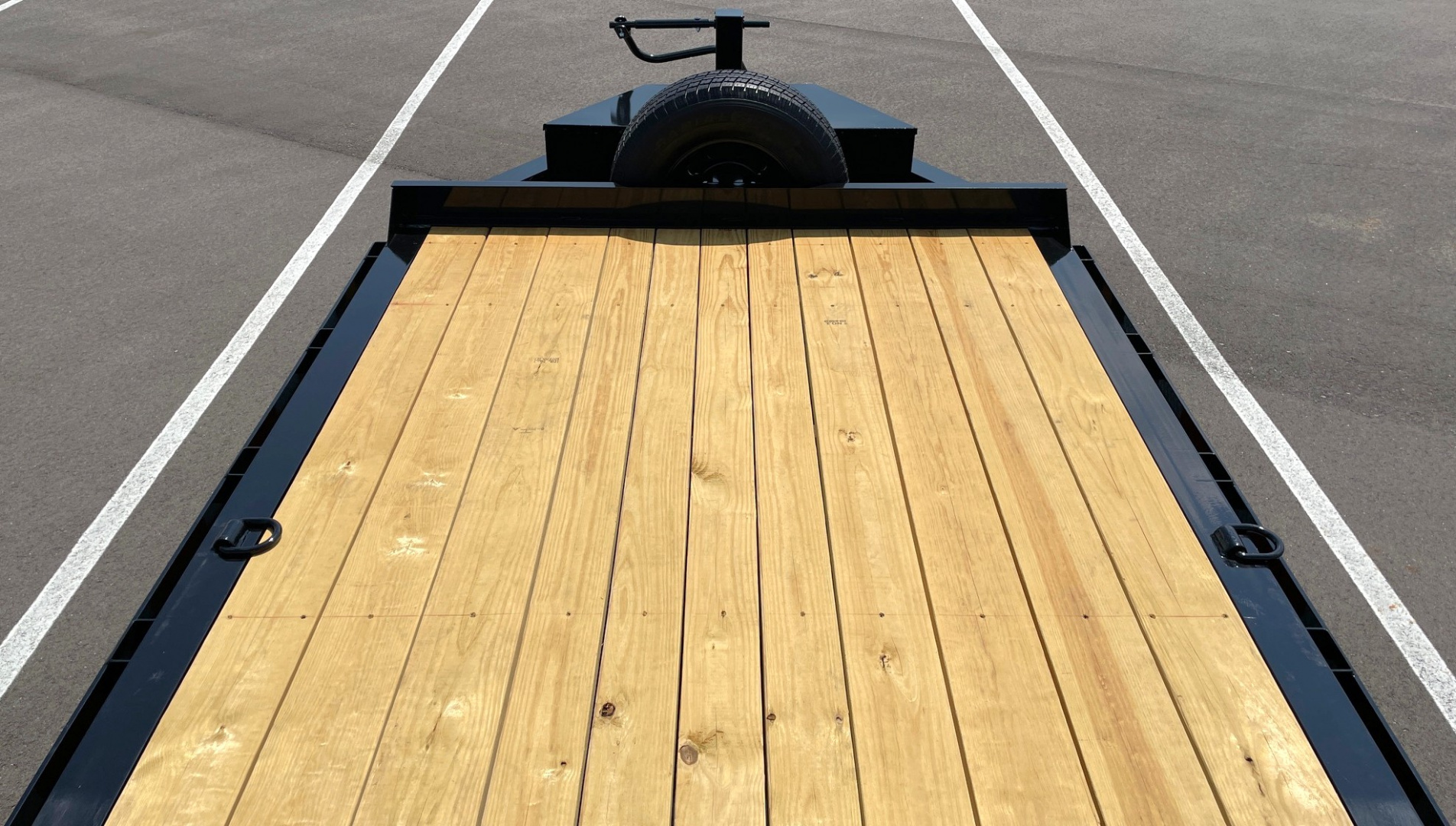 New Diamond C Baseline 20' Equipment Trailer 14,000LB, Spare Tire, Tool Box