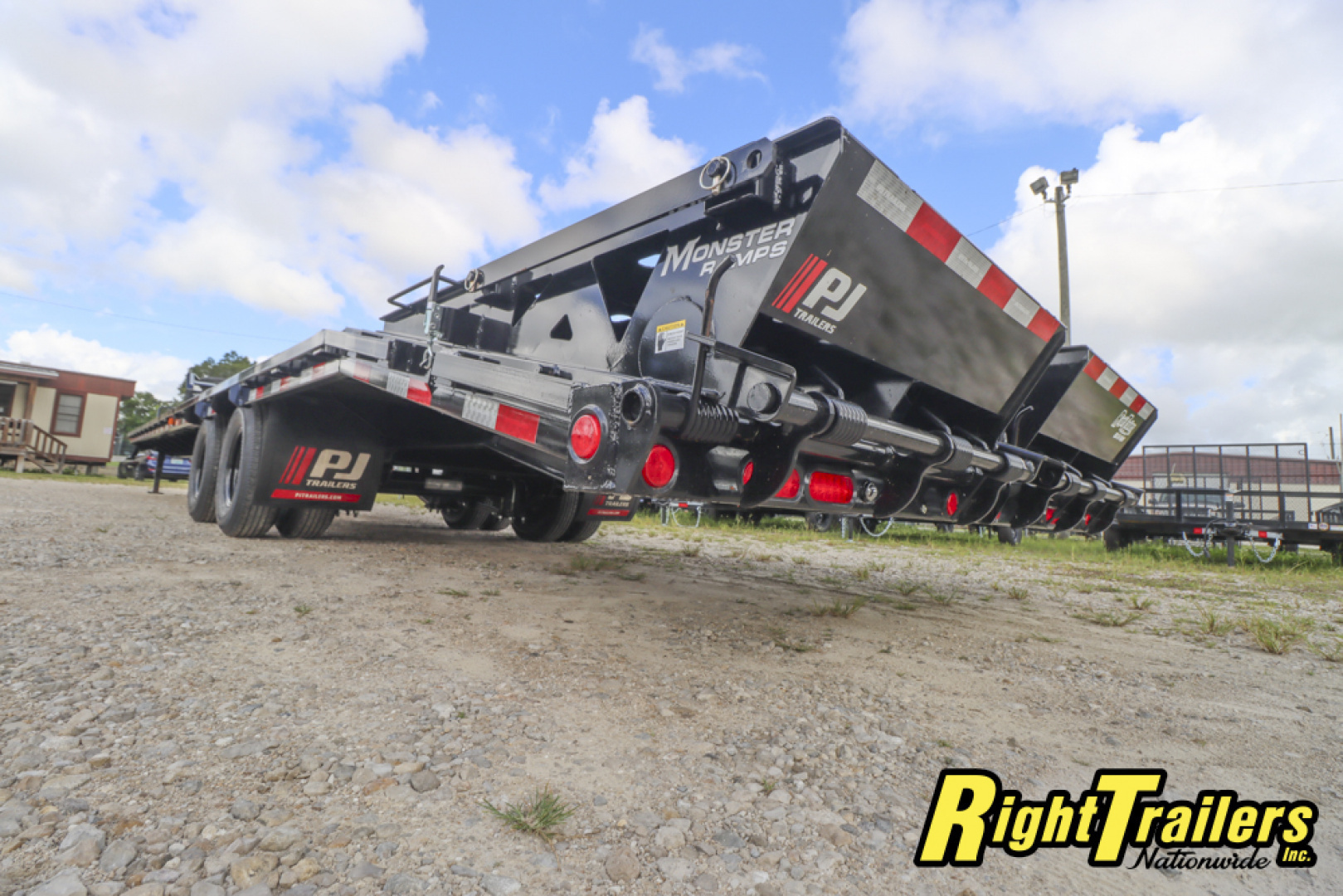 New 2026 8.5X40 PJ GOOSENECK EQUIPMENT TRAILER