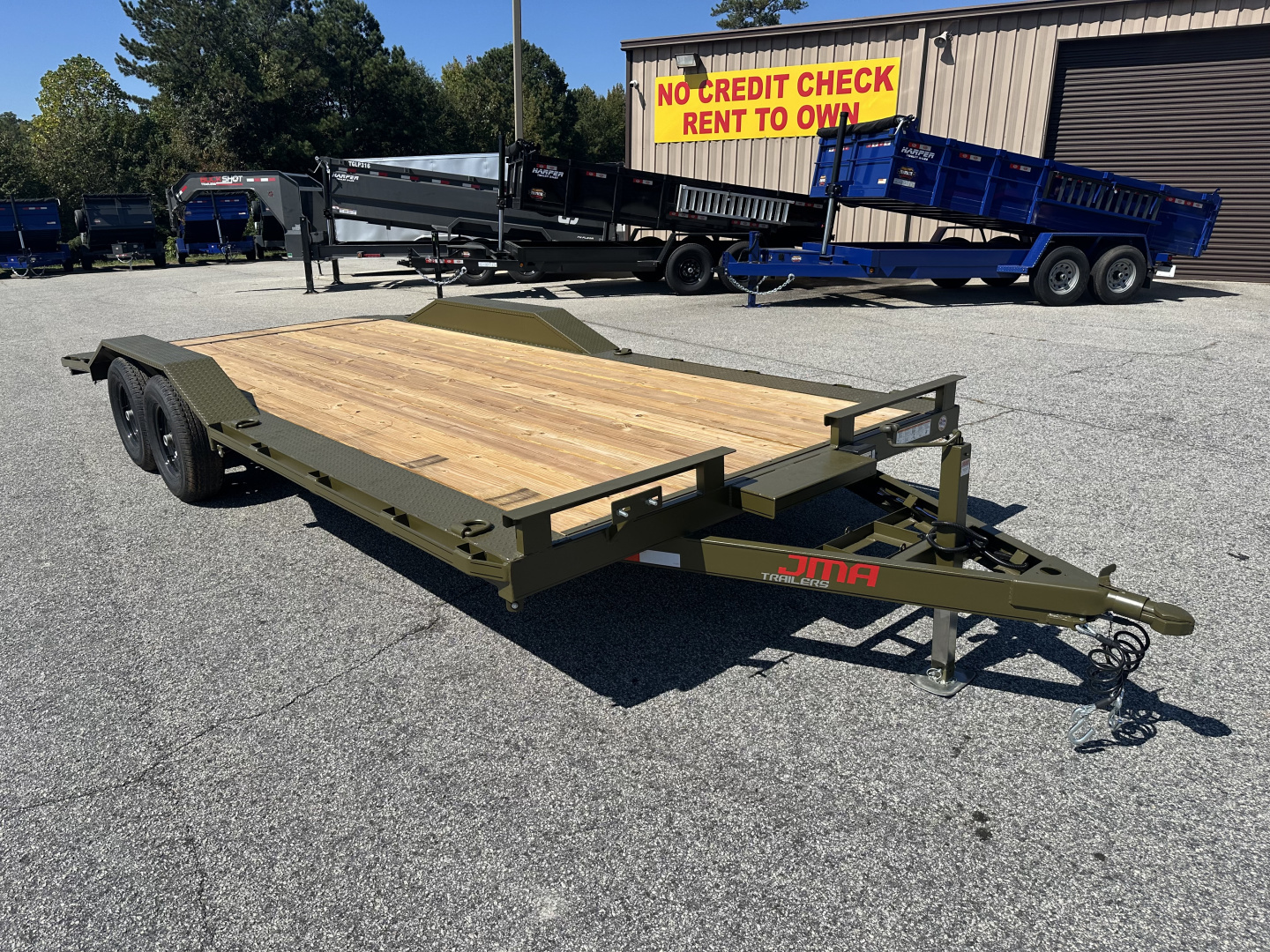 New 2025 10K 102X20 WOOD FLOOR CAR HAULER WITH WINCH PLATE AND BATTERY BOX