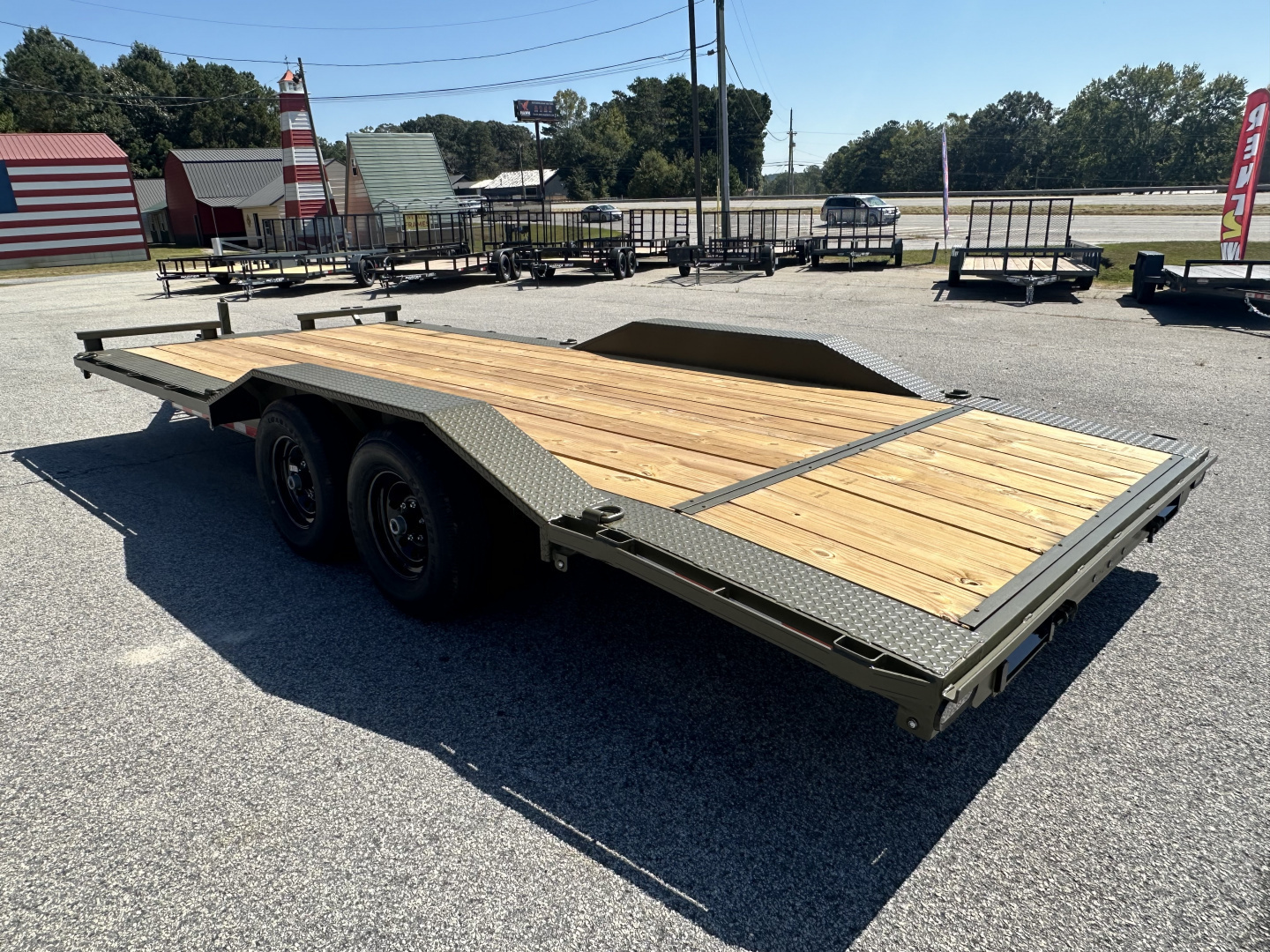 New 2025 10K 102X20 WOOD FLOOR CAR HAULER WITH WINCH PLATE AND BATTERY BOX