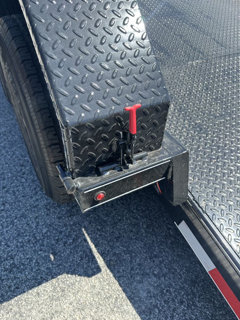 New 2025 22FT 10K MANUAL TILT STEEL FLOOR CAR HAULER WITH REMOVABLE/FOLD OVER FENDER