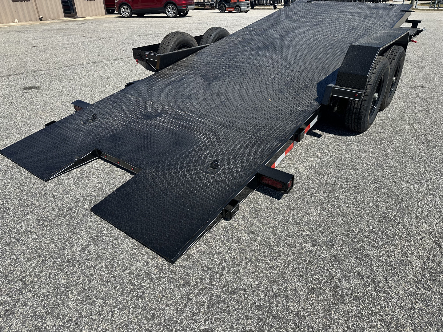 New 2025 22FT 10K MANUAL TILT STEEL FLOOR CAR HAULER WITH REMOVABLE/FOLD OVER FENDER