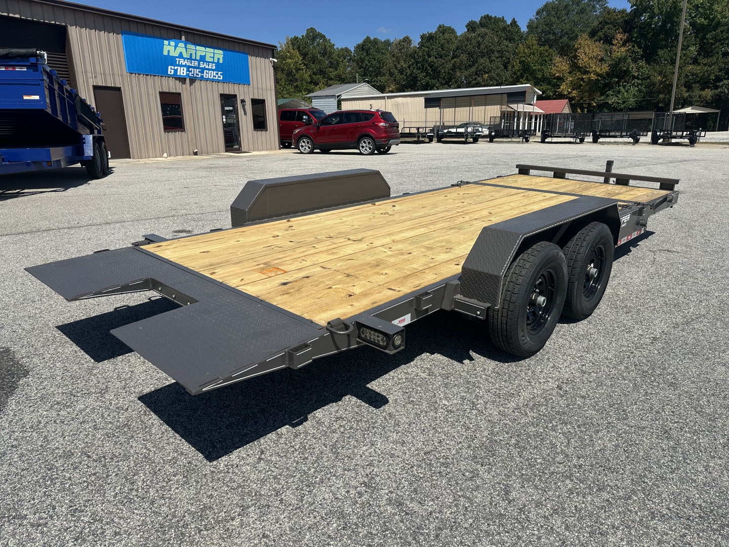 New 2025 20FT 10K MANUAL TILT FLOOR CAR HAULER