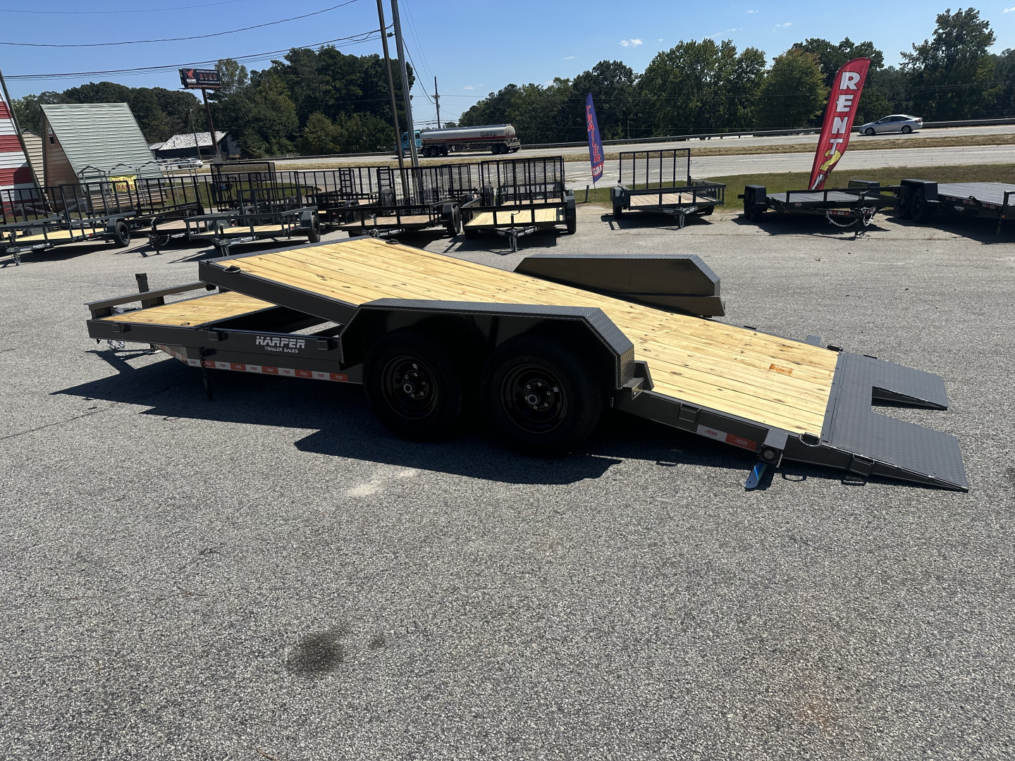 New 2025 20FT 10K MANUAL TILT FLOOR CAR HAULER