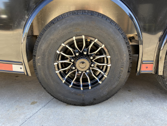 New 2026 United Trailers UAT Racing Trailer32'