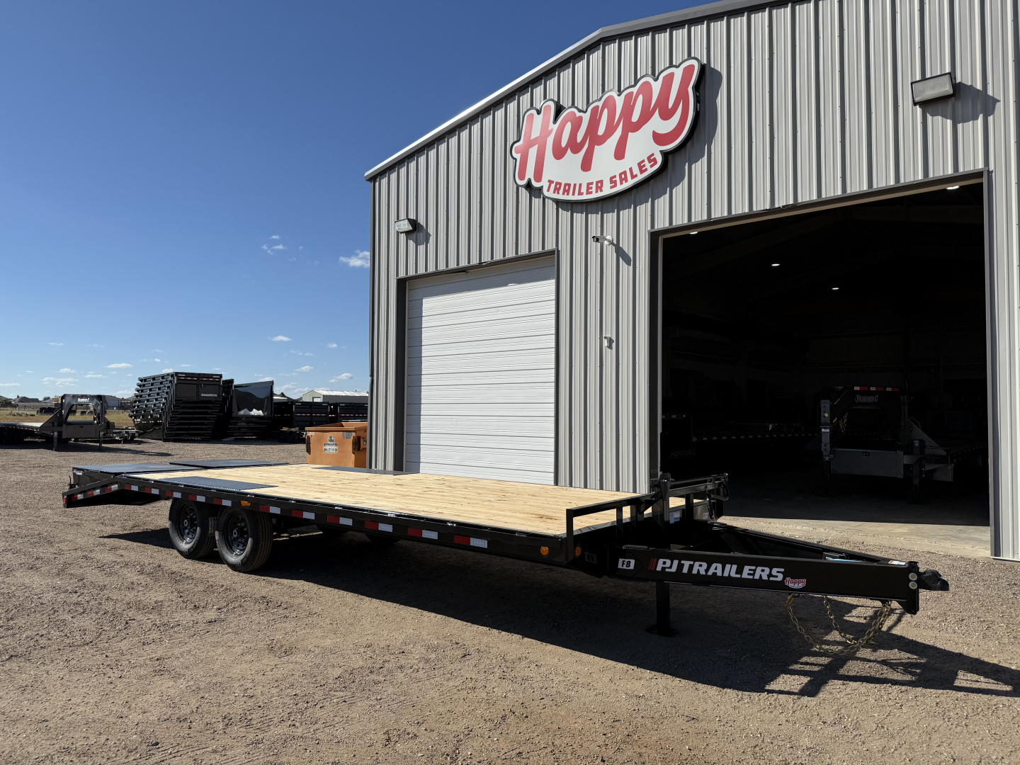 New 2026 PJ 102"x24' BP 8" I-Beam Deckover Trailer – F8