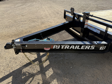 New 2026 PJ 102"x24' BP 8" I-Beam Deckover Trailer – F8