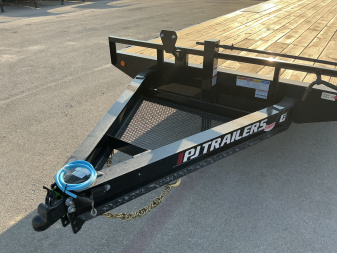 New 2026 PJ 102"x24' BP 8" I-Beam Deckover Trailer – F8
