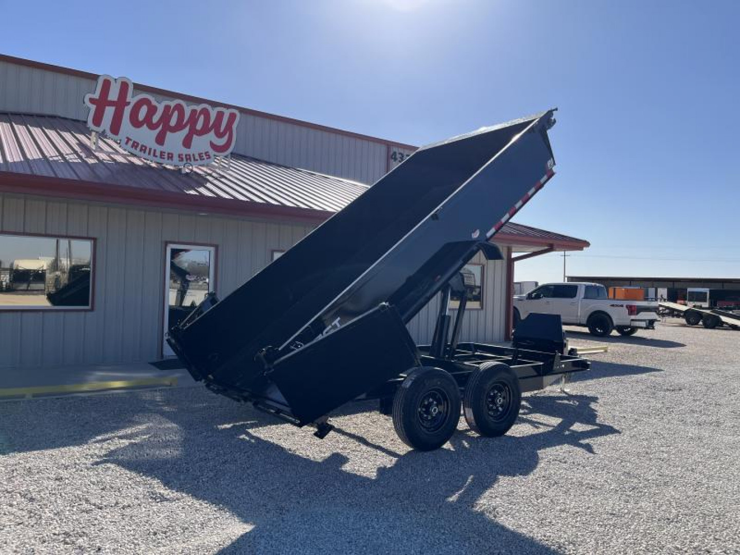 New 2026 PJ 83"x14' BP Tandem Axle Dump w/ 24" Sides – D7