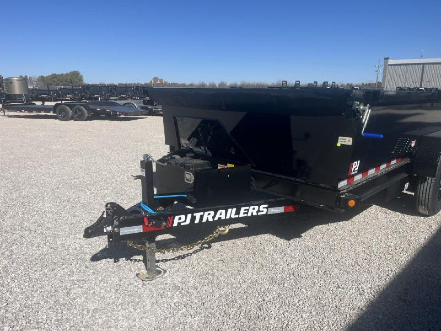 New 2026 PJ 83"x14' BP Tandem Axle Dump w/ 24" Sides – D7