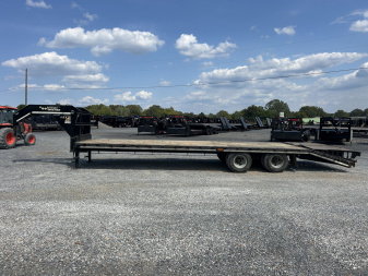 Used 2018 Doolittle 102"X30' 22K Gooseneck Flatbed Trailer