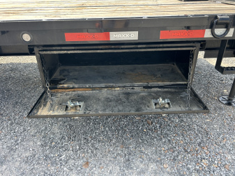 Used 2024 MAXXD 102"X32' 25.9K Full Tilt Gooseneck Trailer