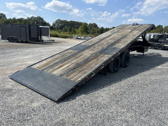 Used 2024 MAXXD 102"X32' 25.9K Full Tilt Gooseneck Trailer