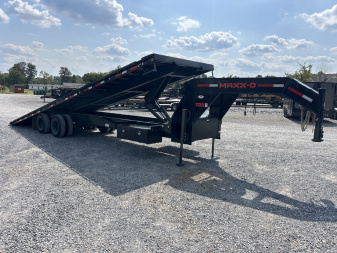 Used 2024 MAXXD 102 X32' 25.9K Full Tilt Gooseneck Trailer