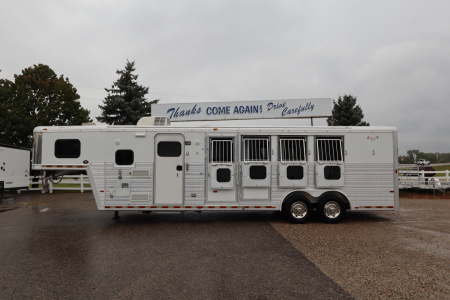 Used 2007 Hart Trailer 4 Horse LQ Horse Trailer