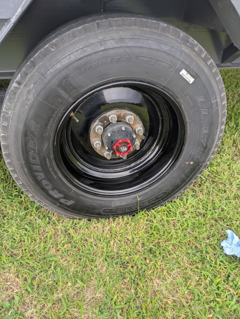 Used 2024 RawMaxx GN20 Flatbed Trailer