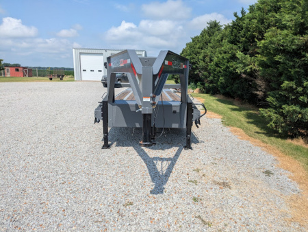 Used 2024 RawMaxx GN20 Flatbed Trailer