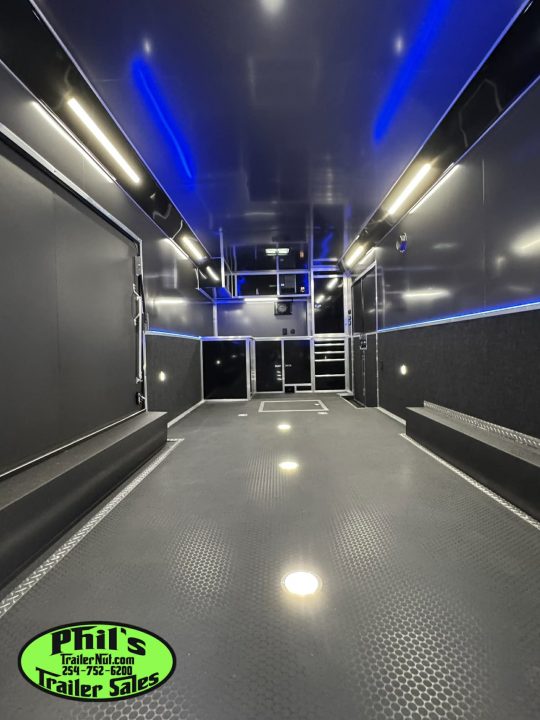 New Haulmark NEW 85X28 EDGE ENCLOSED CAR RACE TRAILER HAULER CARGO Car / Racing Trailer