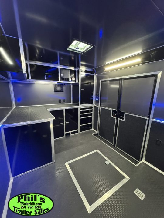 New Haulmark NEW 85X28 EDGE ENCLOSED CAR RACE TRAILER HAULER CARGO Car / Racing Trailer
