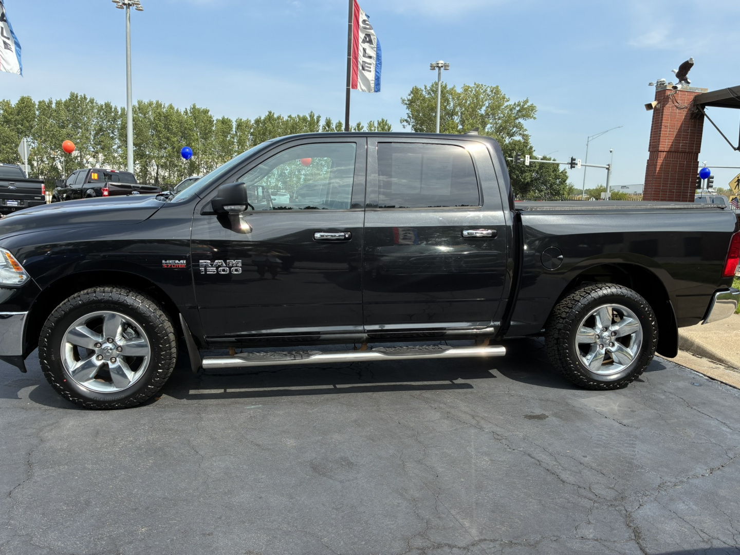 Used 2016 RAM 1500 Crew Cab Truck