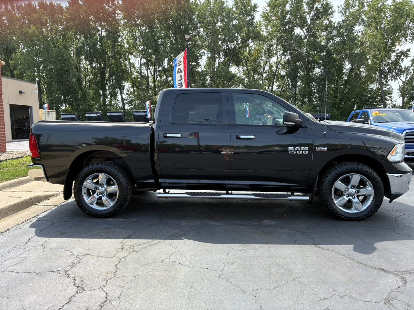 Used 2016 RAM 1500 Crew Cab Truck